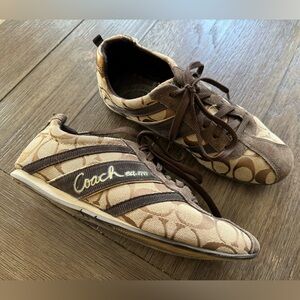 Coach Women's Tan Signature Logo Sneakers
